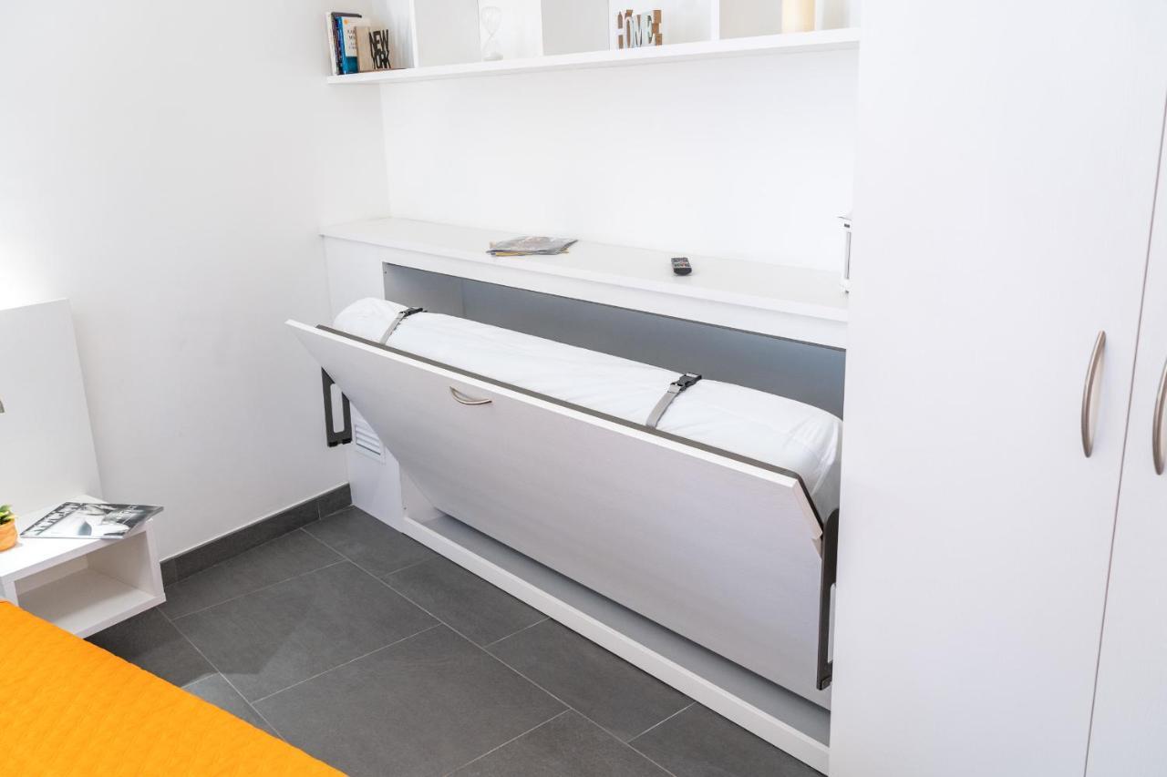 Colours Apartments & Rooms Sanremo Exterior photo